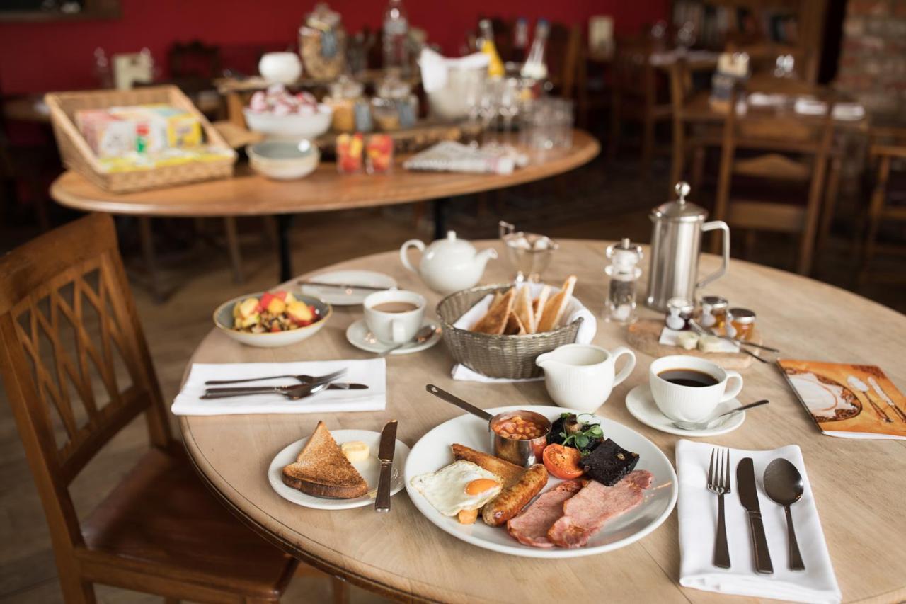 The Durham Ox Hotel Crayke Екстериор снимка